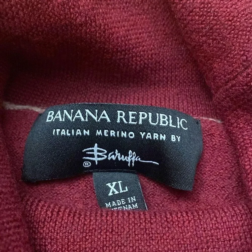 BANANA REPUBLIC Baruffa Mens S/M Red Moda Merino Wool Soft Turtleneck Sweater*